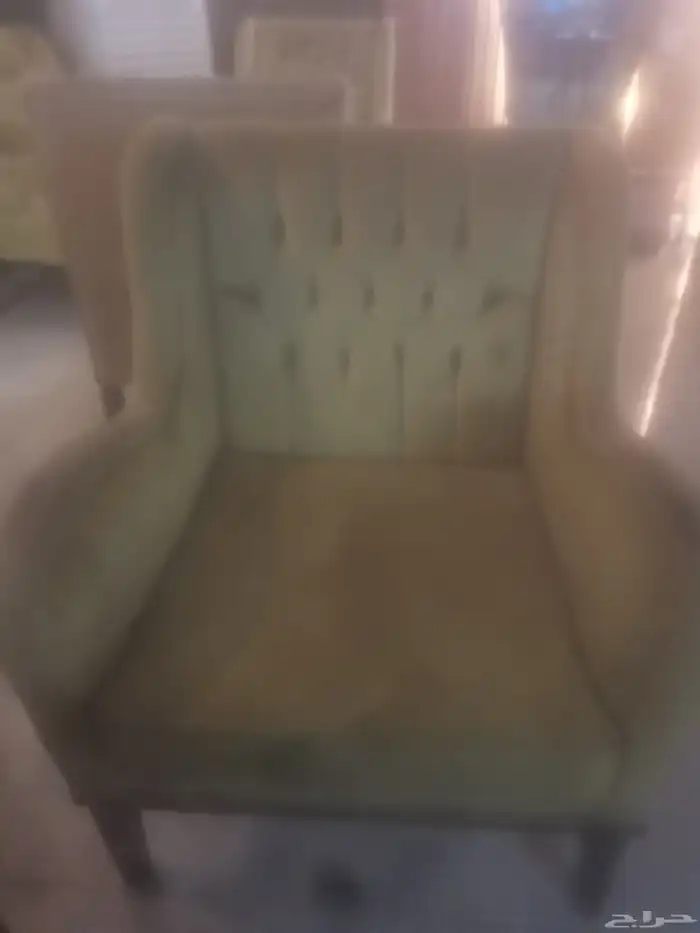 كرسي مستعمل للبيع في حي الفيصلية ميدان الدراجة 7
