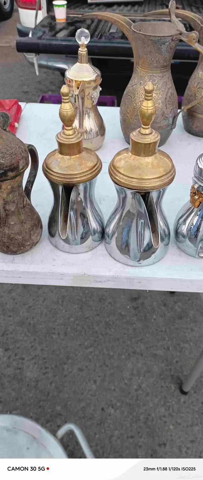 دلال اطقم واغراض اخرى 0