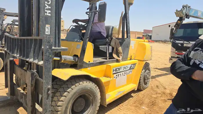 تبوك رافعه شوكيه لايجار تحميل تنزيل تريلات تأجير شهري يومي0 7