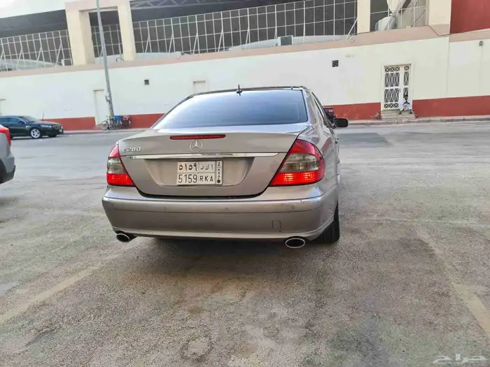 مرسيدس E280 4