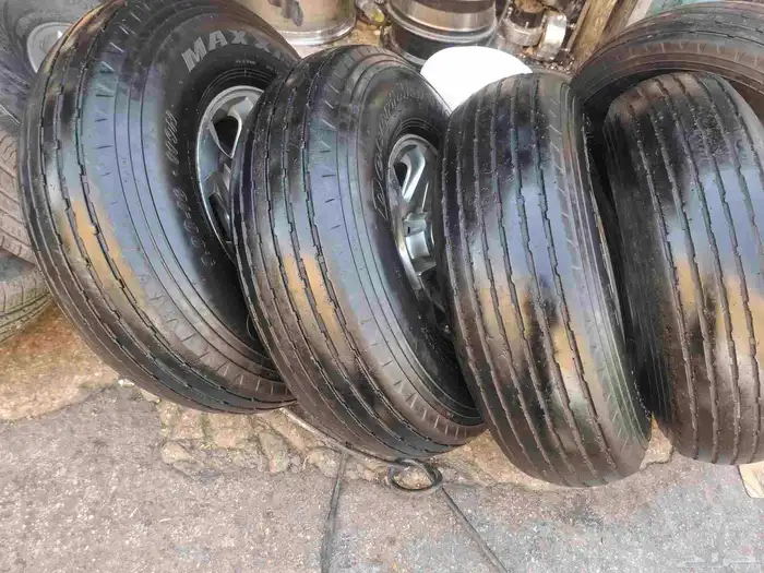 يتوفر طقم كفرات ماكسس 900 16 5