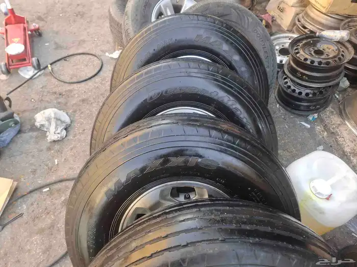 يتوفر طقم كفرات ماكسس 900 16 1