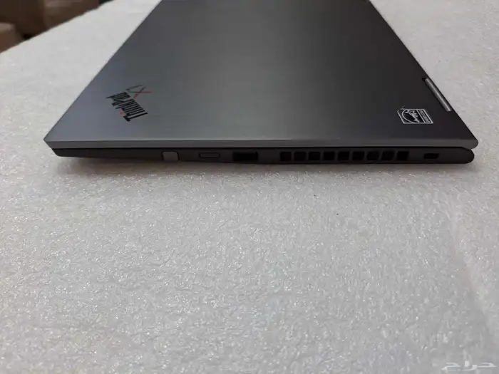 لابتوب لينوفو بحالة ممتازة 2 في 1 THINKPAD X1 yoga 11
