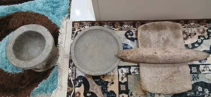 مطحنة ( رحا ) اثرية باشكال مختلفة 1