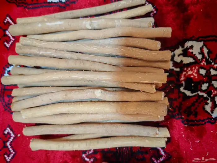 مسواك ابو حنش من جيزان ربطة ب 30 ريال 10 اعواد 0