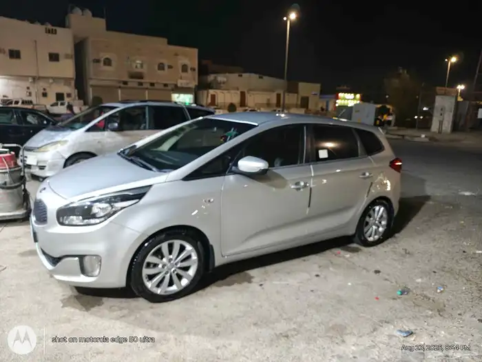 Kia Carens 2