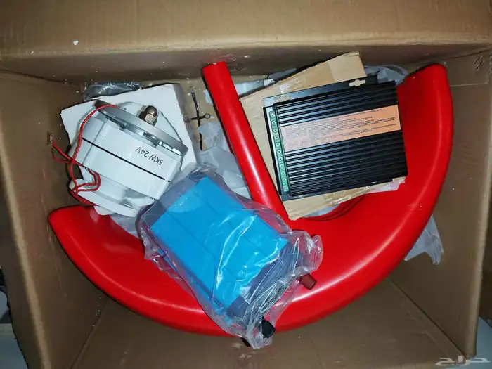 توربينات رياح صغيرة ت ستخدم لتوليد الكهرباء وبجهد عالي 3