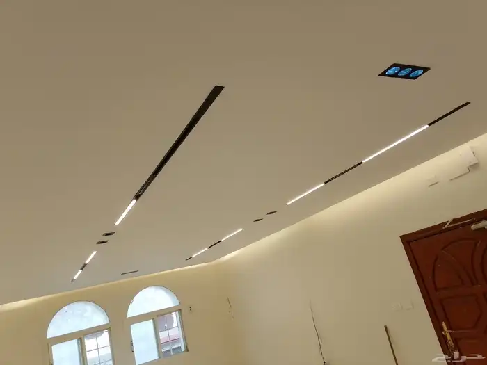كهربائي 0