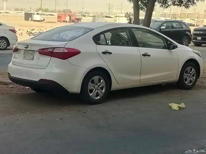 سيراتو 2015 عداد 313 تقسيط بشرط دفعه مقدم 16والباقي كل شهر 2