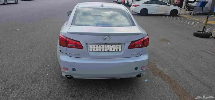 لكزس 2008 1