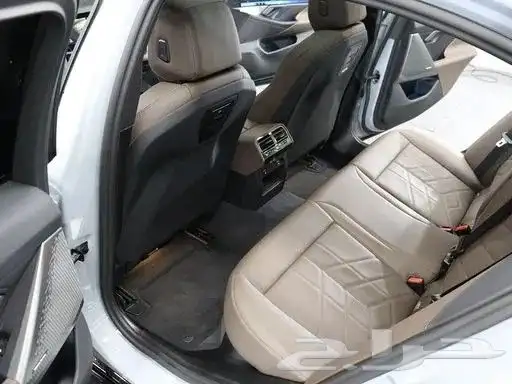 BMW 520I M Sport 2025 استيراد من كوريا - معرض العصيمي 8