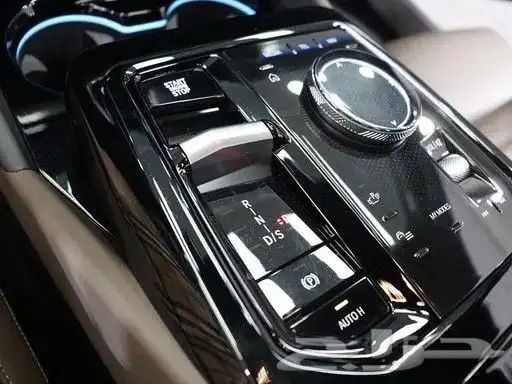 BMW 520I M Sport 2025 استيراد من كوريا - معرض العصيمي 15
