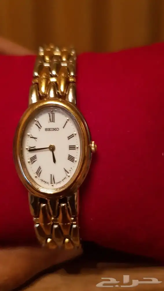 ساعات نسائيه ماركات و شنط سفر رجاليه ماركات 9