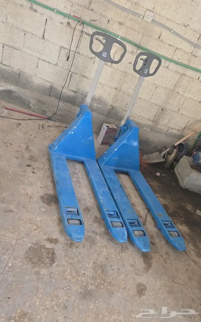 رافعات شوكيه ومقصيه ويدويه كرنات سطحات ترلات 0