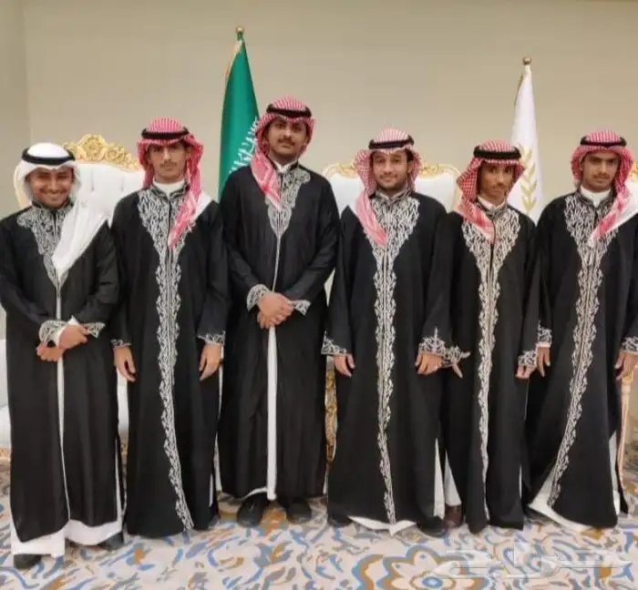 قهوجين وصبابين رجال ونساء تأجير كراسي وطاولات تأجير جلسات 7
