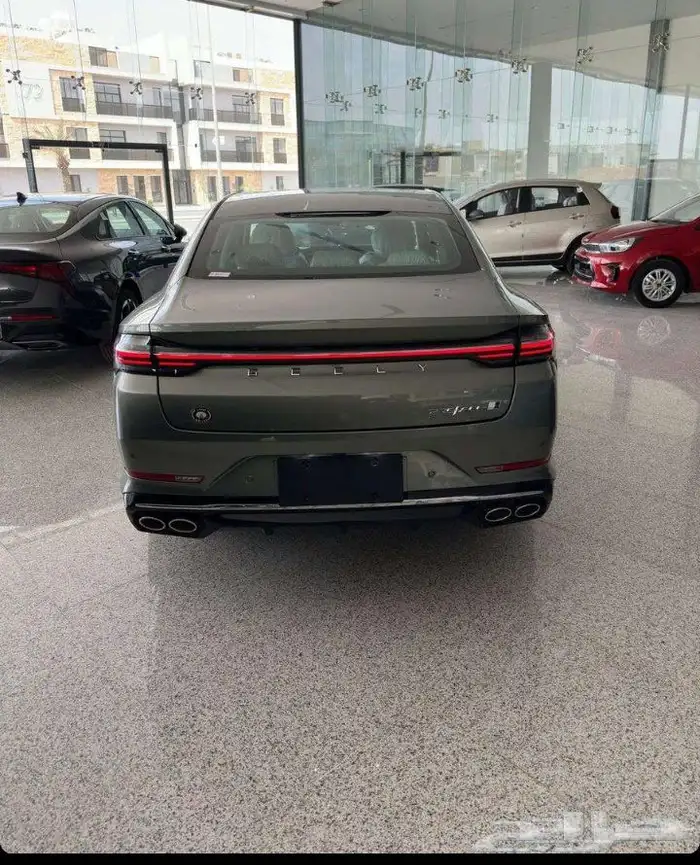 جيلي برفيس 2025 5