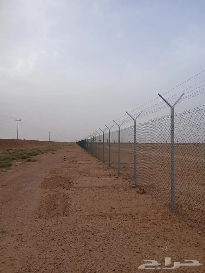متخصصون في جميع نواع شبوك 7
