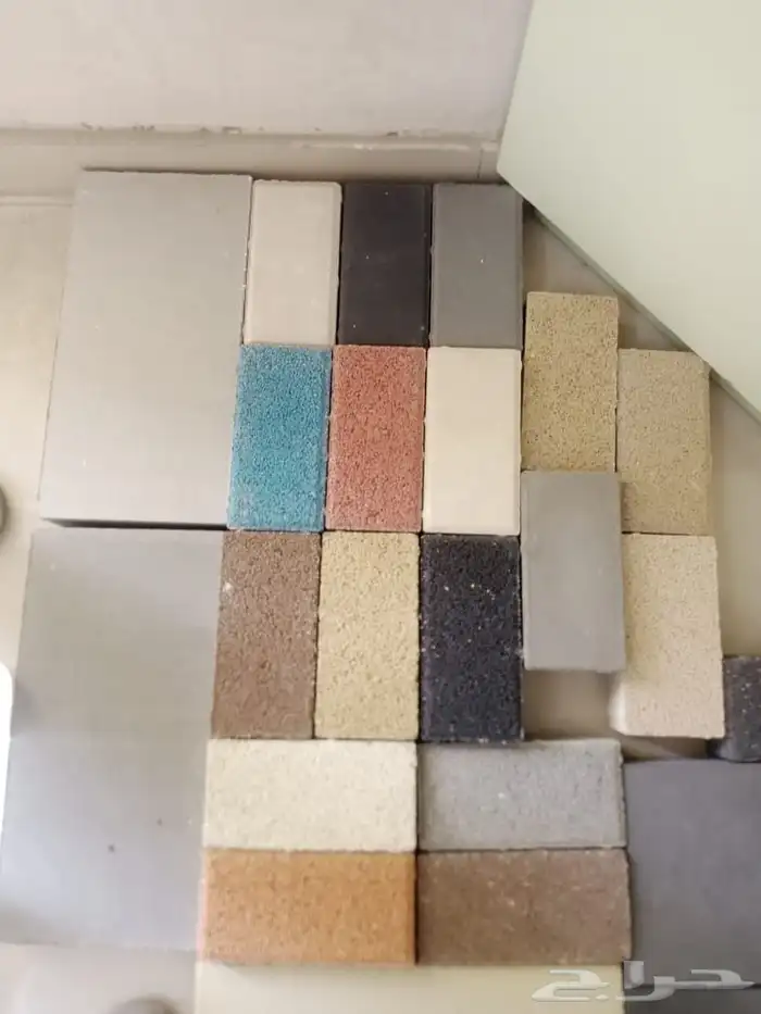 متوفر لدينا جميع مواد بناء بندوره انترلوك بلاط مصدات 5