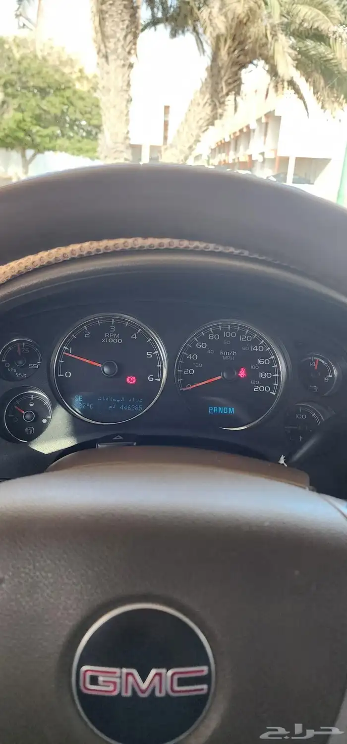 GMC يوكون طويل 2011 10