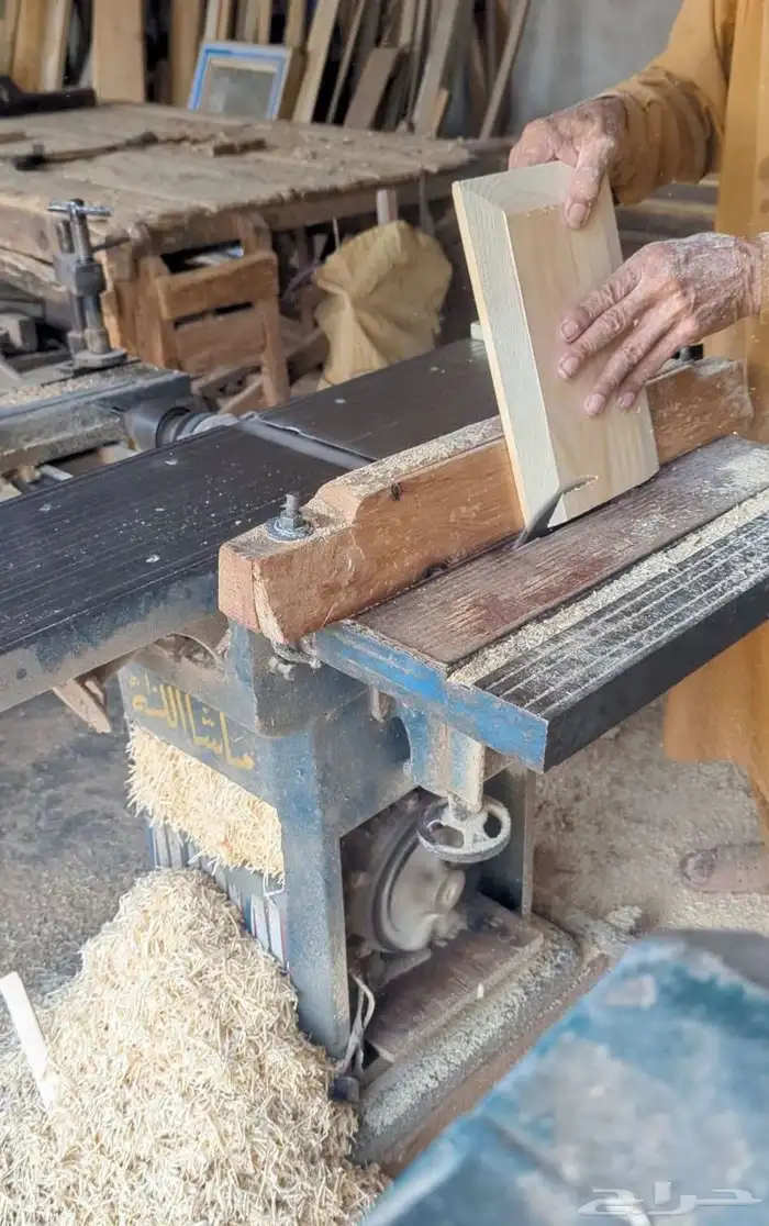 باب خشب با  حديد المونيم 8