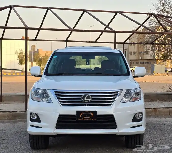 لكزس LX 570 2011 0