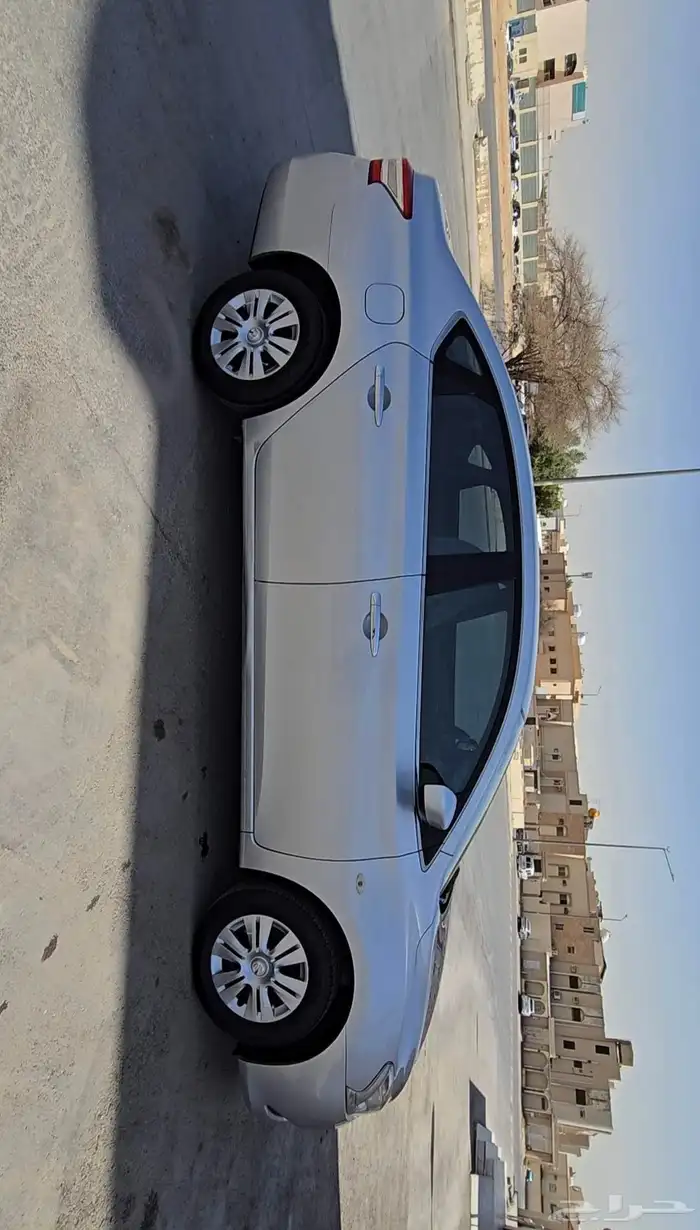 بيع سيارة نيسان 2016 1