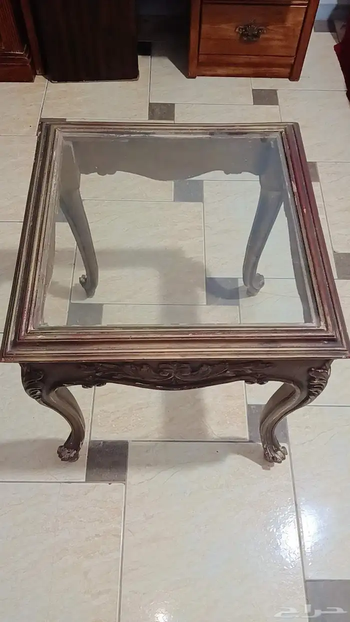 طاوله ضيافي ب 50 ريال 0