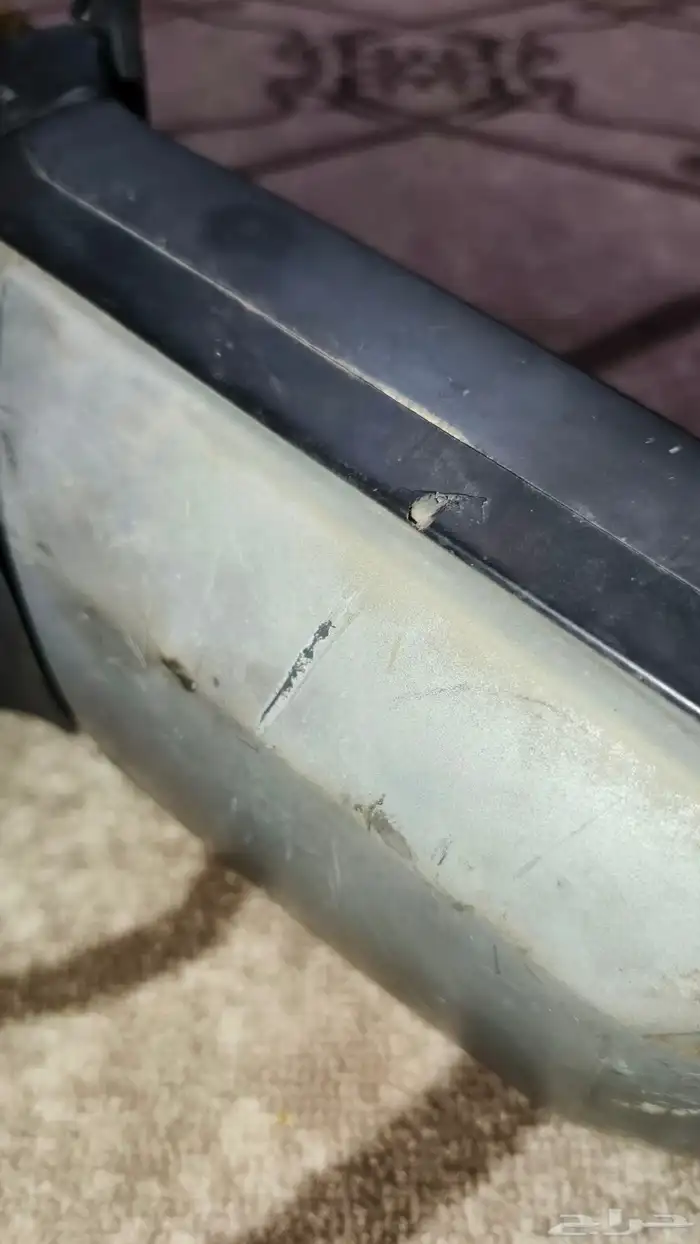 مرايات مرسيدس بنز موديل 90 شد بلد فيها خدوشات 4