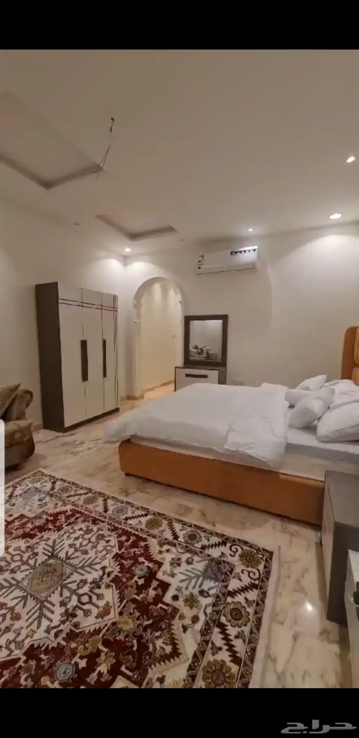 غرفه و حمام و مطبخ مؤثثه للايجار في حي الصواري 10