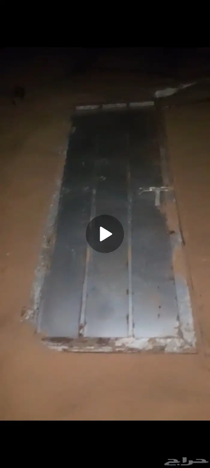 للبيع باب حديد زي ماهوه في السور للتواصل 0