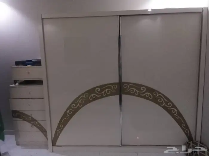 اثاث للبيع مستعمل وع السوم 1