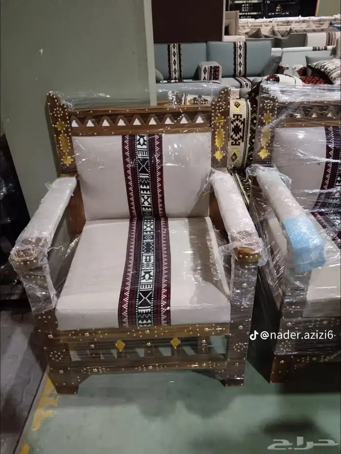 جلسات خارجيه طقم سبعه اشخاص حديد وخشب 5