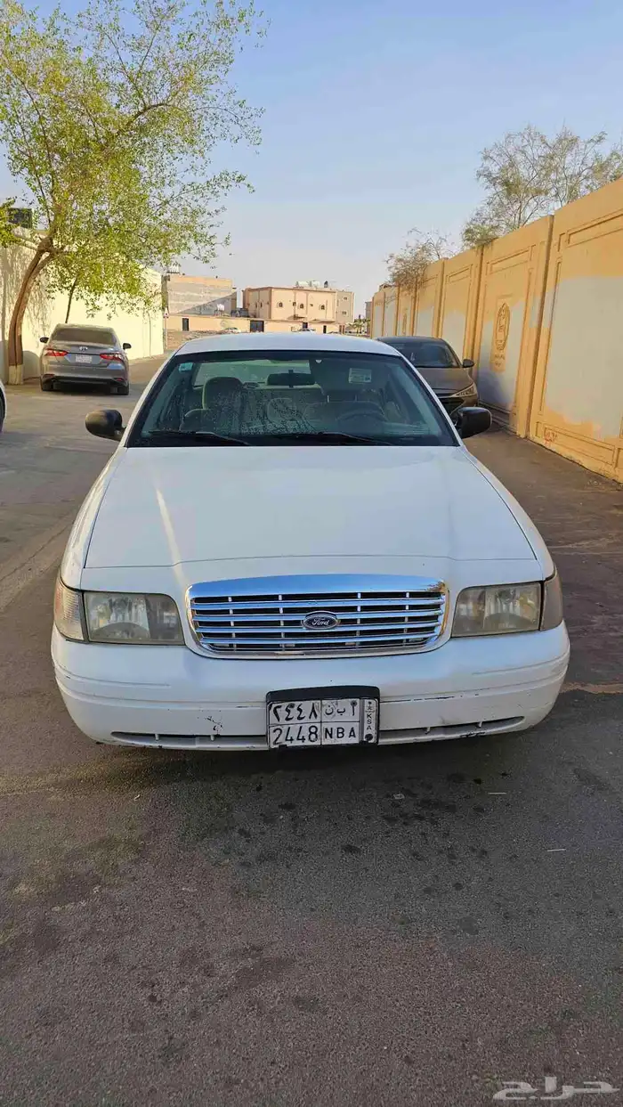 فورد فكتوريا بوليسي 2008 0