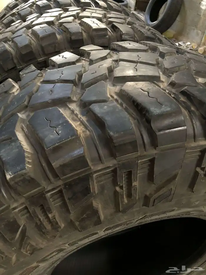 كفرات حجري فواصل 40 13.50R17 كوبر 2