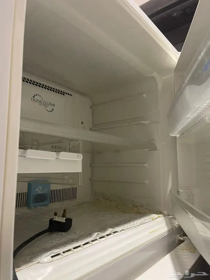 ثلاجه شارب 2