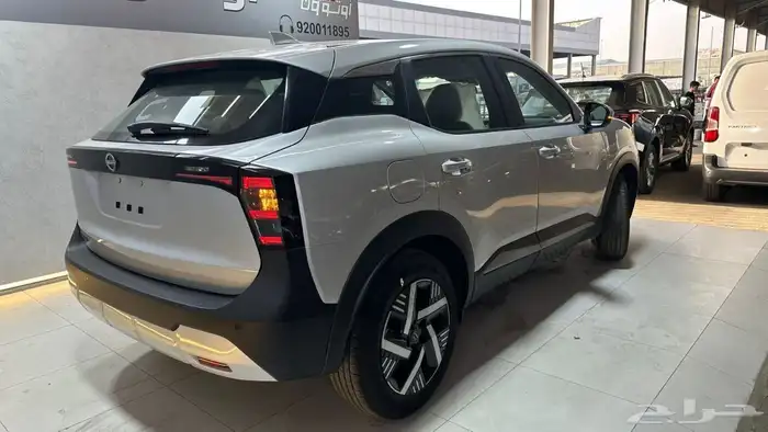 نيسان كيكس Sv 2.0. نص فل موديل 2025 4