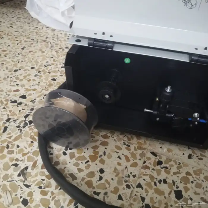 مكينه لحام 1