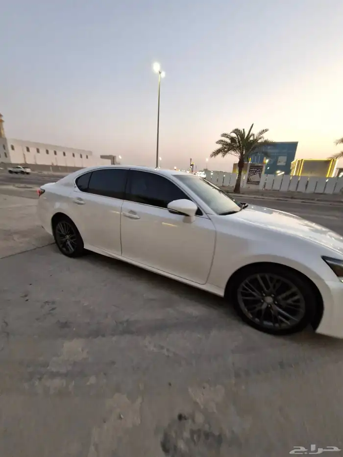 لكزس 350 GS 5