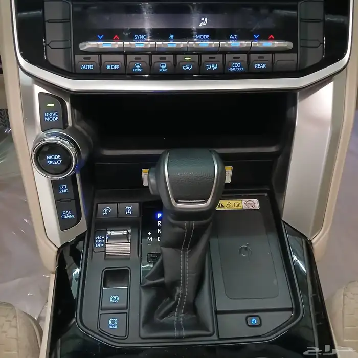 تويوتا GXR 2024 بنزين L3 عبداللطيف جميل 20