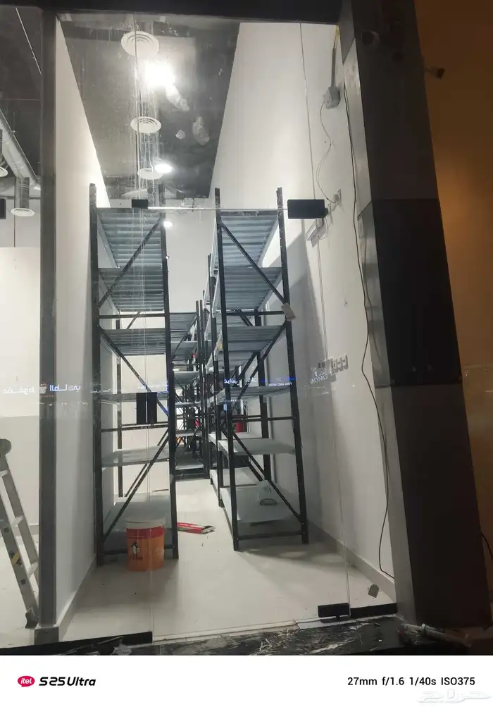زجاج سكريت وجميع اعمال الزجاج السكريت واللمنيوم 0
