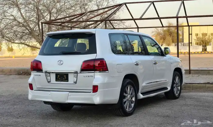 لكزس LX 570 2011 6