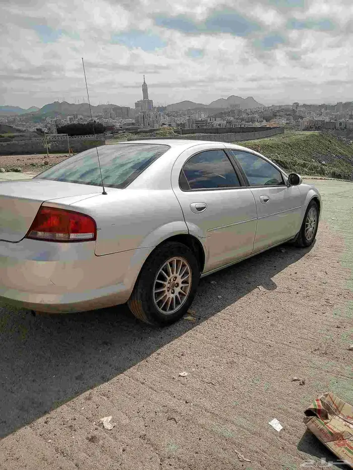 Chrysler Imperial 6-cylinder 2005 model 0