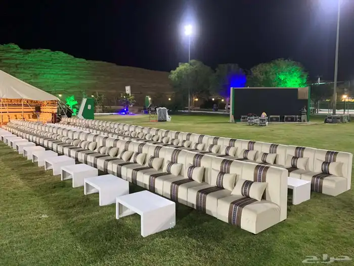 محل تاجير كنب وقهوجيين وصبابين ويوجد طاولات طعام وكراسي ويوج 7