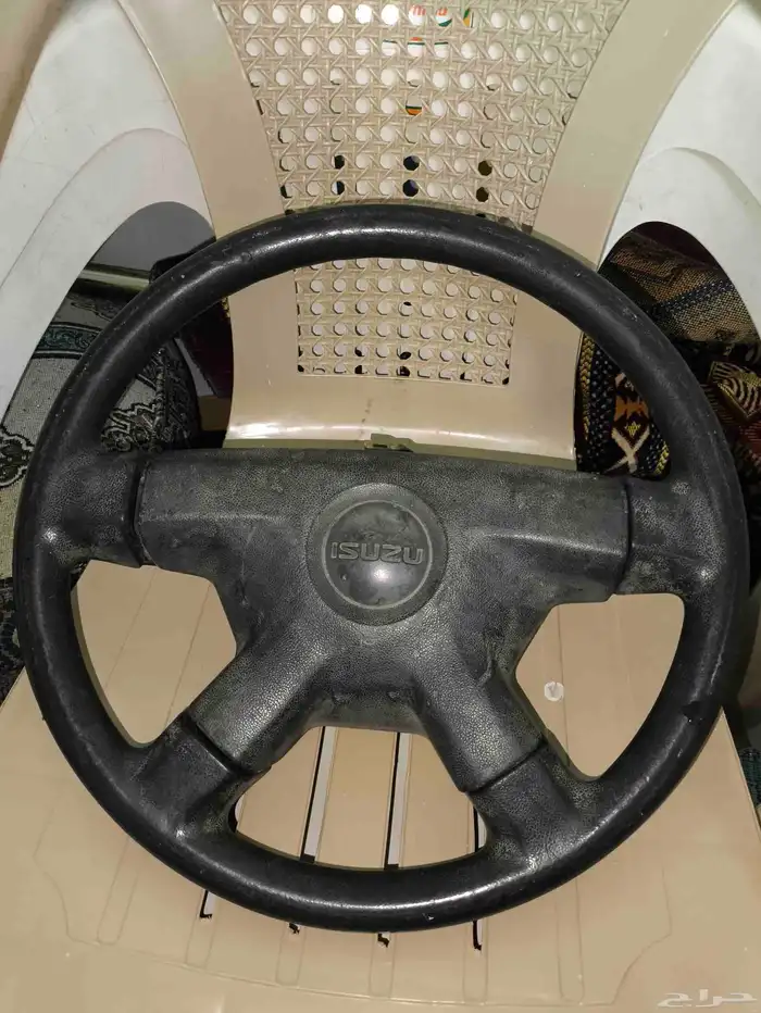 طاره ايسوزو نظيفه على الشررط. مروحة للبيع 1