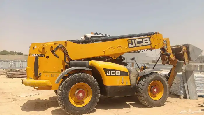 رافعات شوكية ورافعات تلسكوبيه للإيجار الشهري واليومي 0