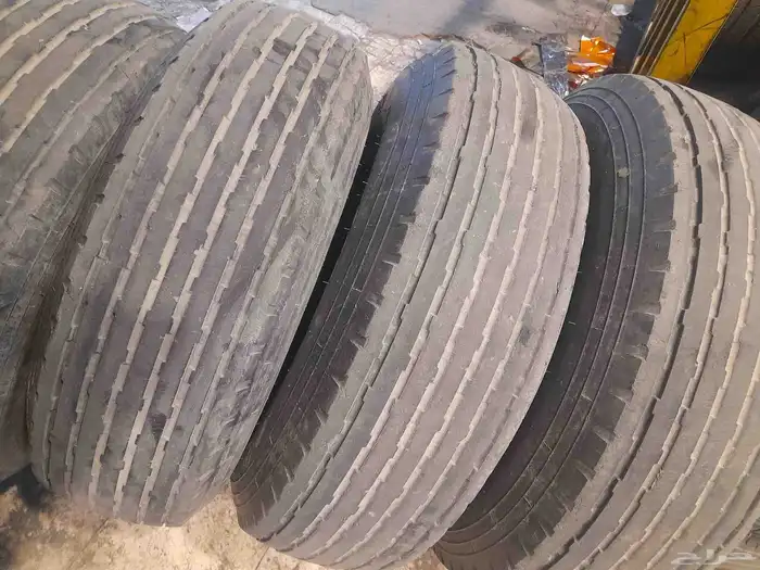 كفرات بوالين ديرو نضيفه وطيبه خاليه من العيوب تاريخ نهايت 22 4