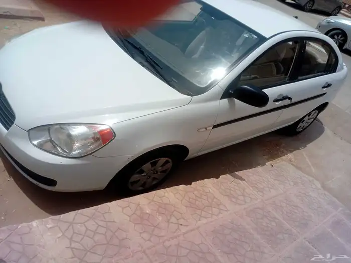 للبيع اكسنت مبيعات الحرس الملكي 2011 5