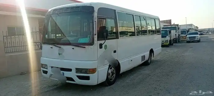 باص نيسان كوستر 30 راكب مديل 2000 0