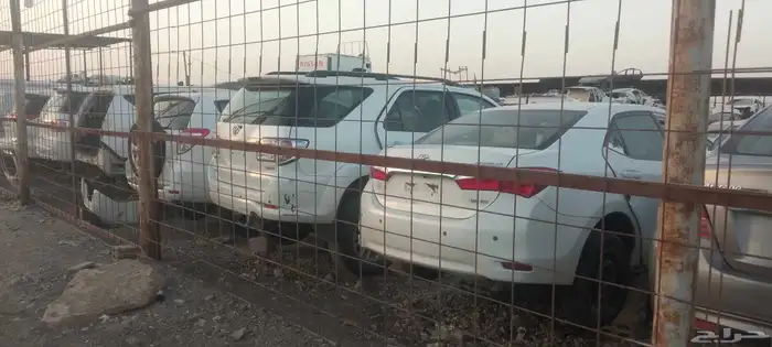 يوجد لدينا جميع انواع قطع غيار السيارات المستخدمه تشليح 9