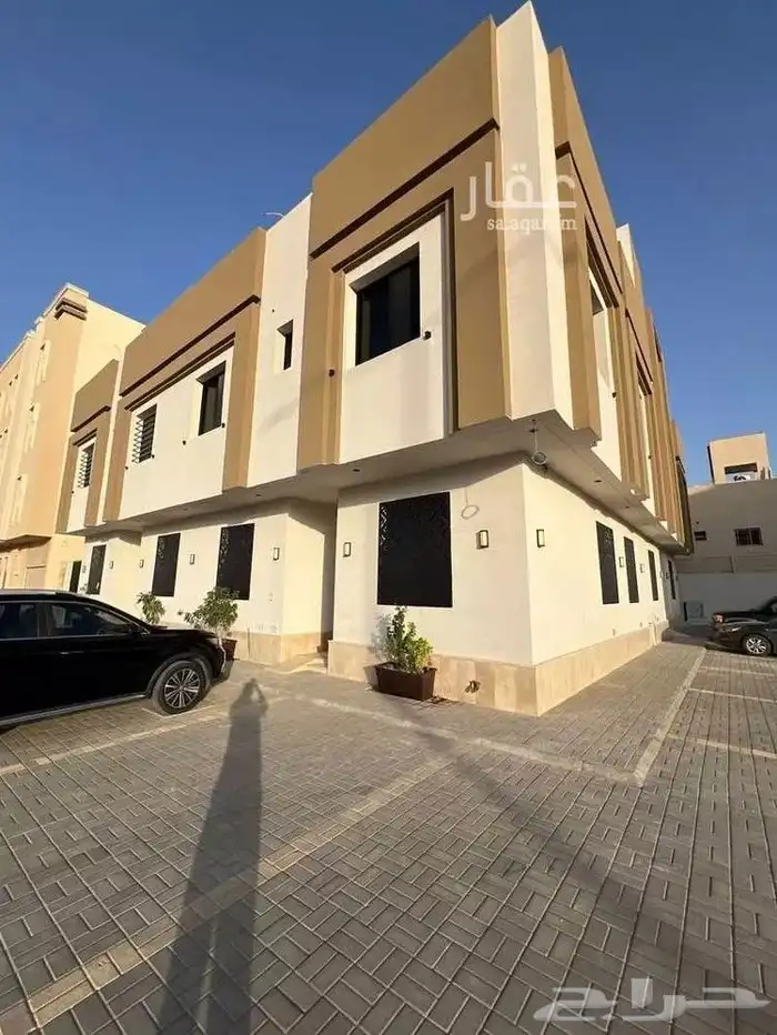تاون هاوس للبيع بحي ظهرة لبن 0